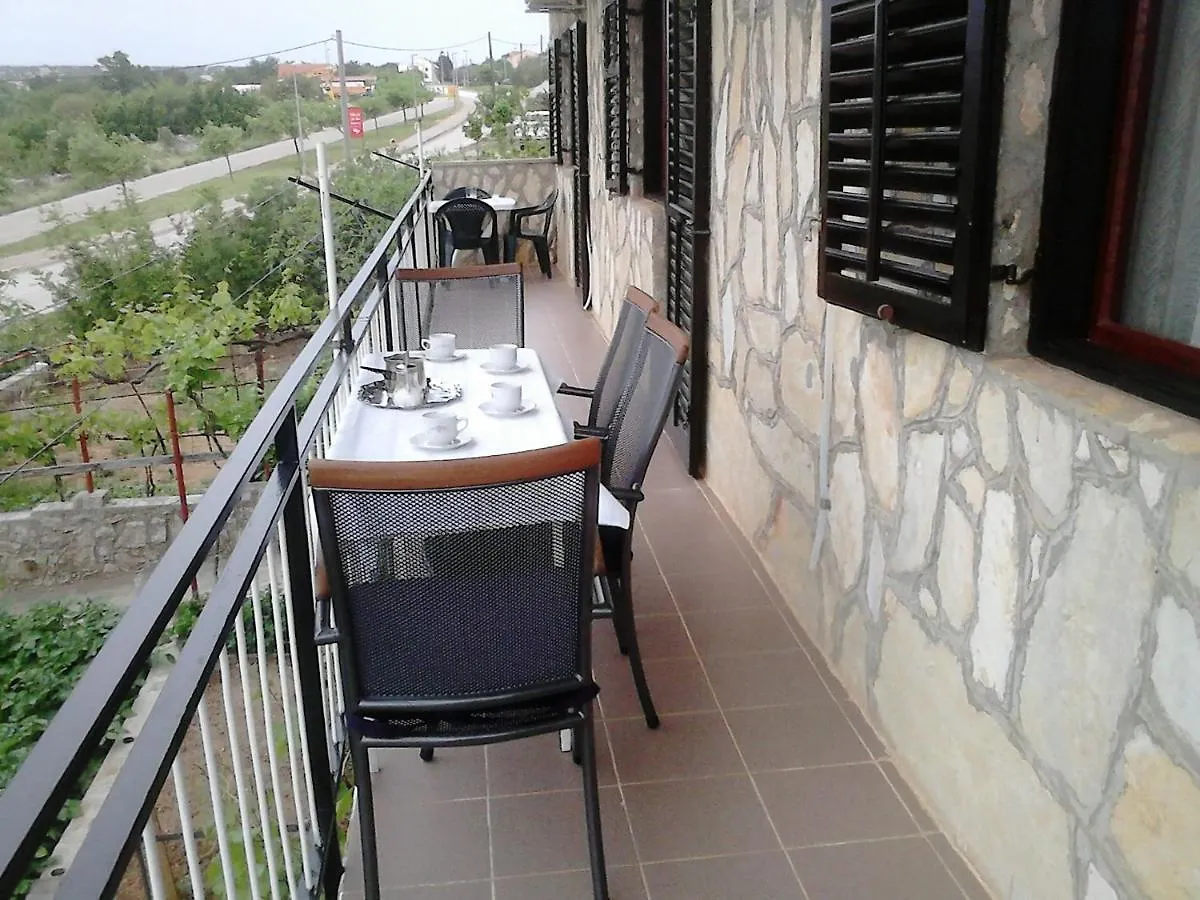 Apartments With A Parking Space Maslenica, Novigrad - 11089  Maslenica